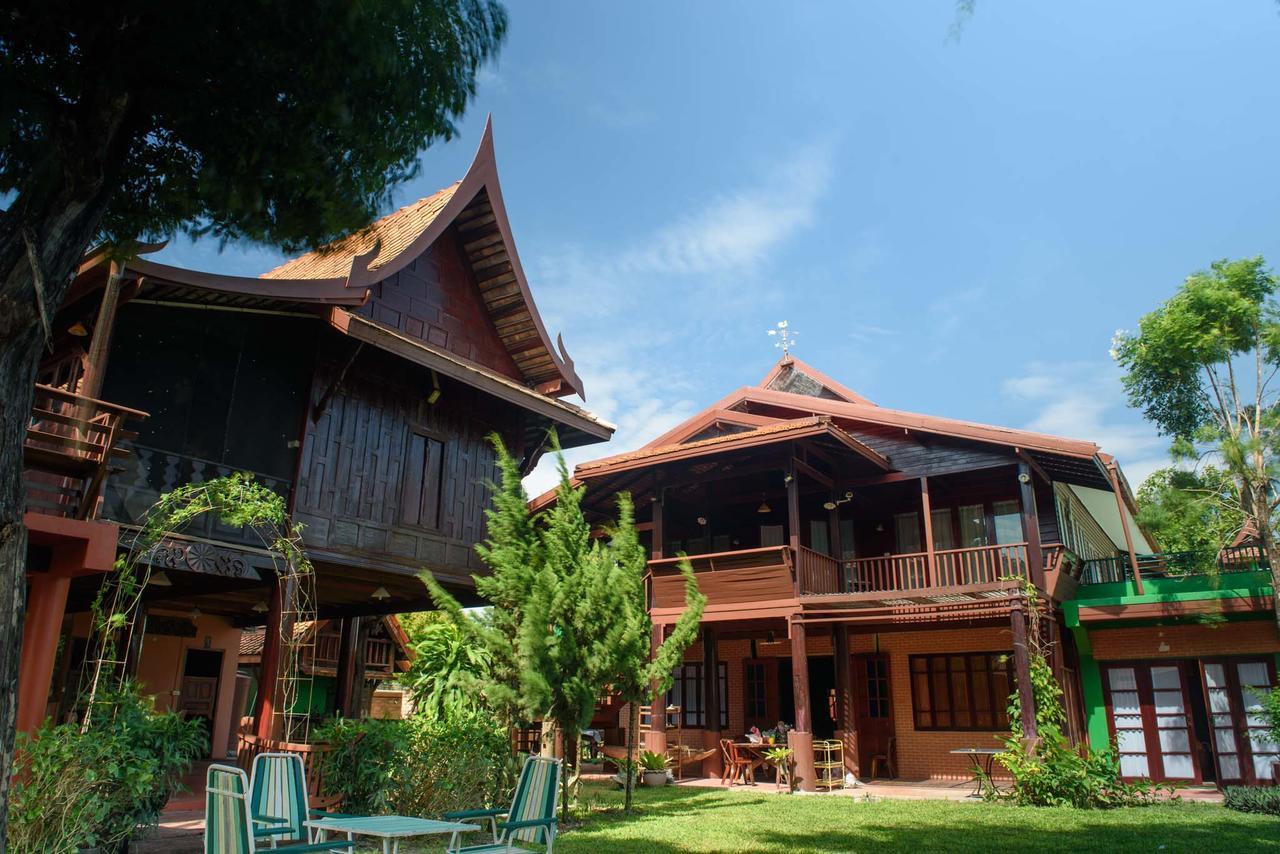 Ruen Khaoyai Hotel Pak Chong Exterior foto