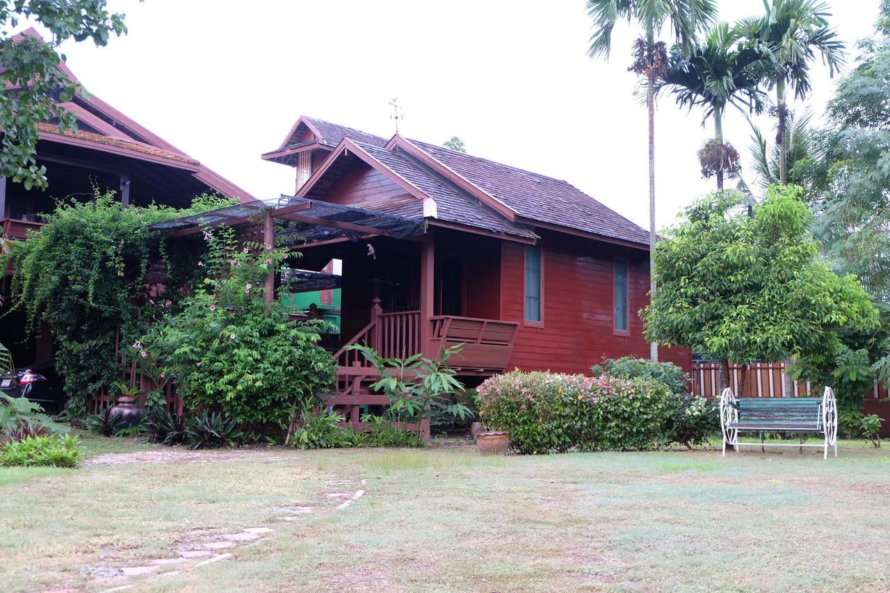 Ruen Khaoyai Hotel Pak Chong Exterior foto