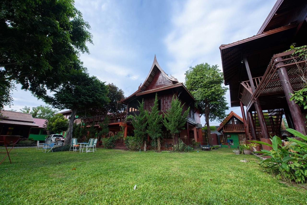 Ruen Khaoyai Hotel Pak Chong Exterior foto